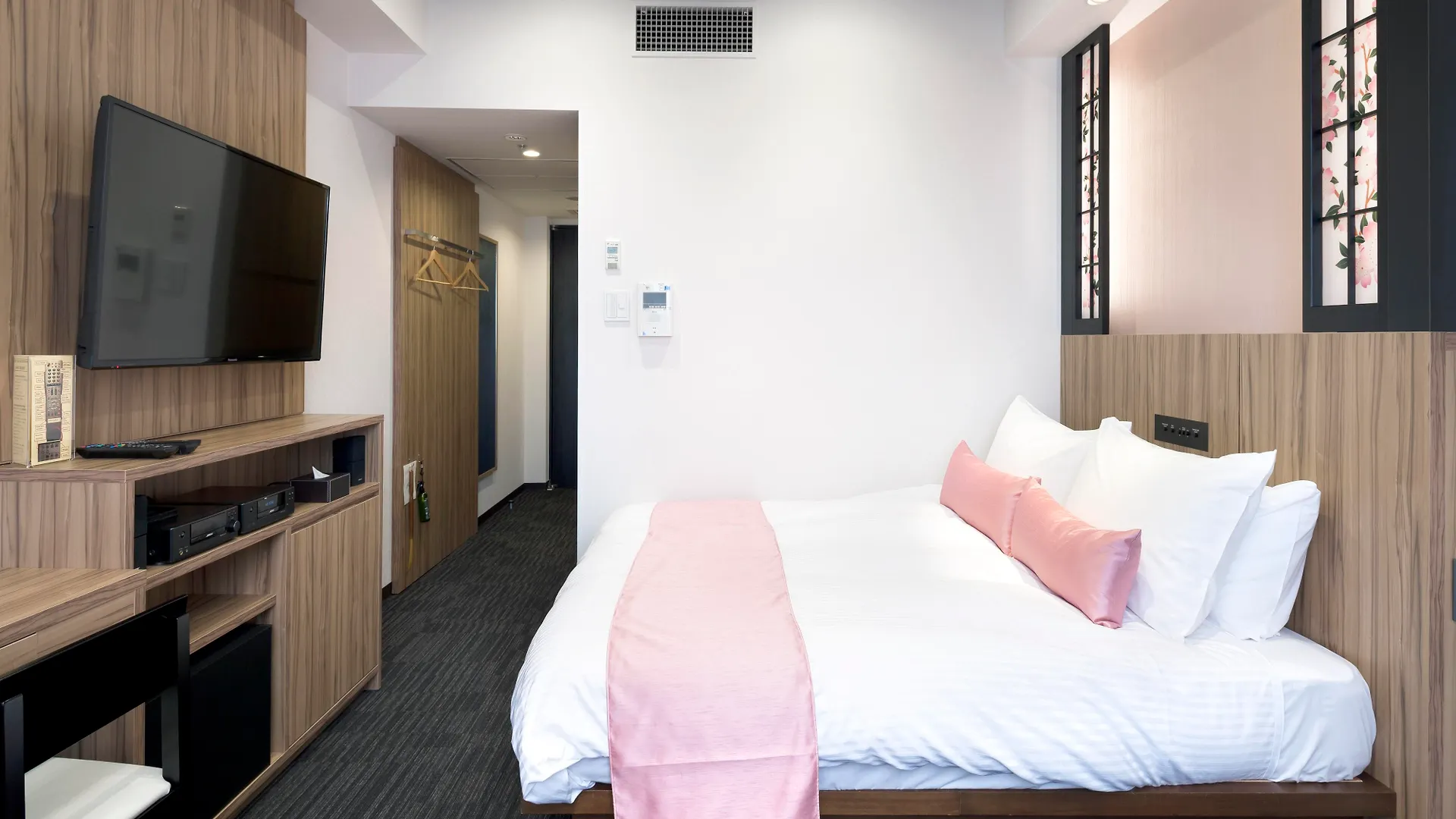 Hundred Stay Tokyo Shinjuku Aparthotel