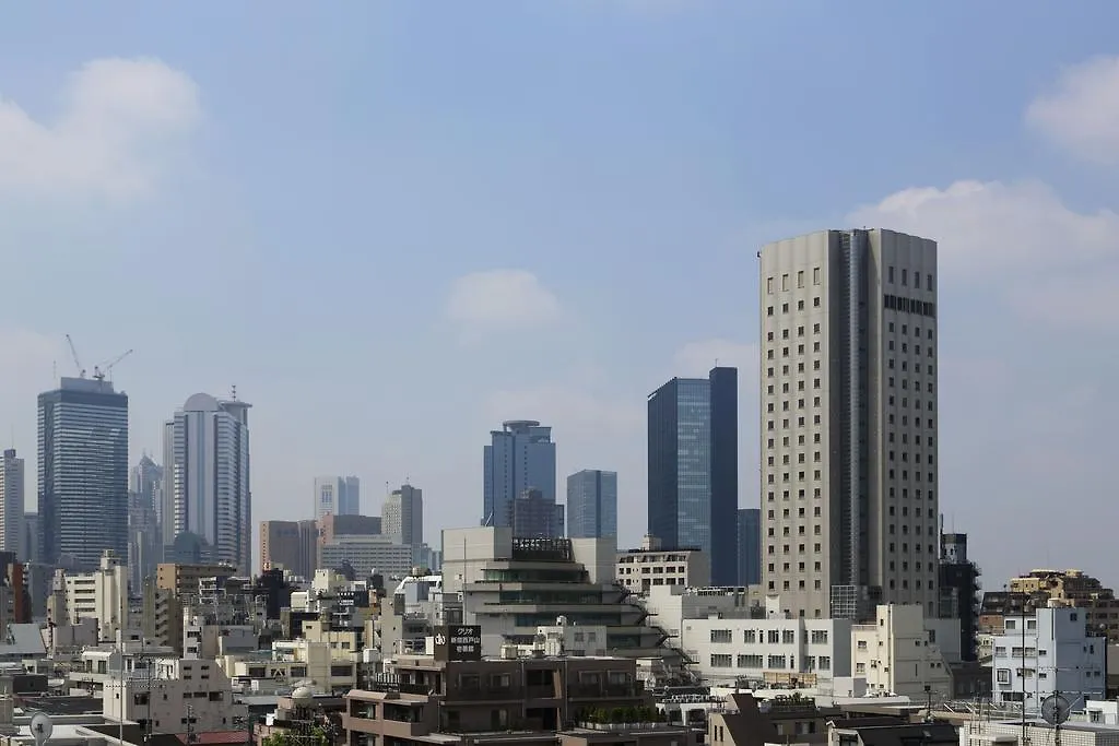 Hundred Stay Tokyo Shinjuku 4*,